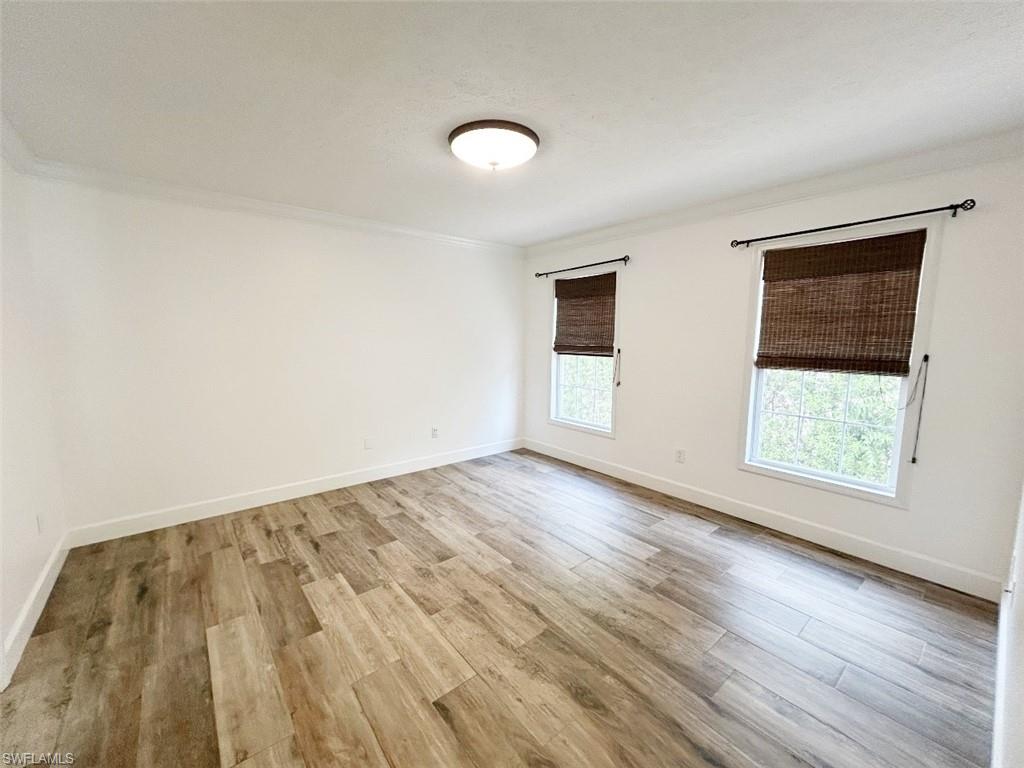 LEAWOOD LAKES - Residential