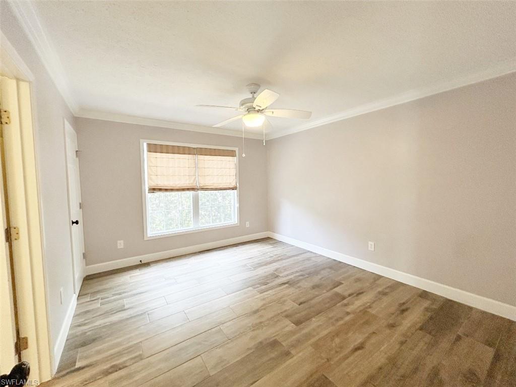 LEAWOOD LAKES - Residential