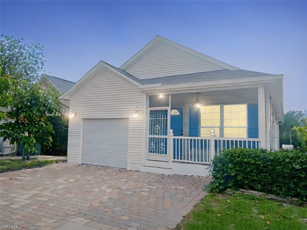 LEAWOOD LAKES - Residential