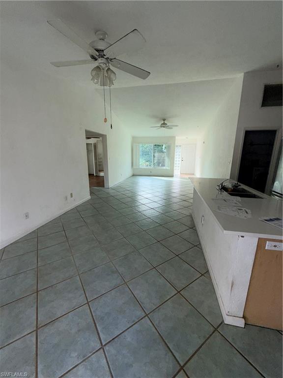 SAN CARLOS PARK - Residential