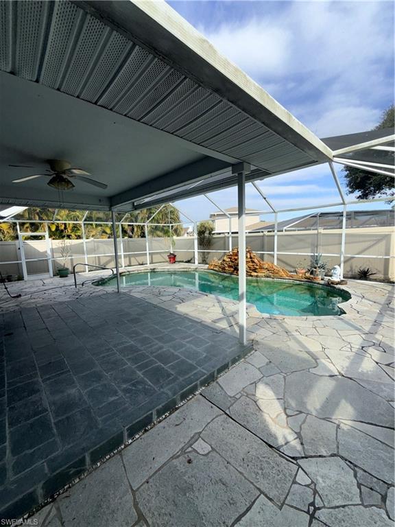 SAN CARLOS PARK - Residential