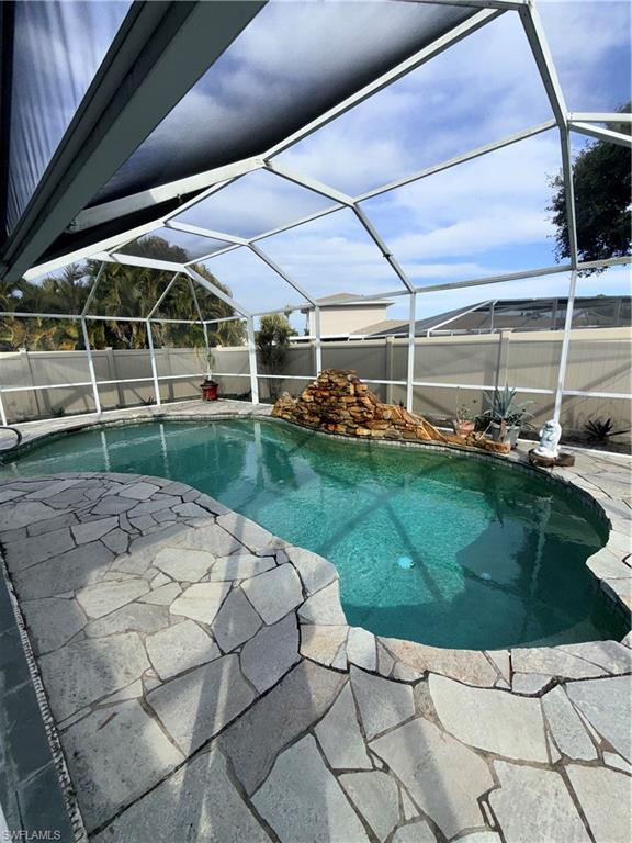 SAN CARLOS PARK - Residential