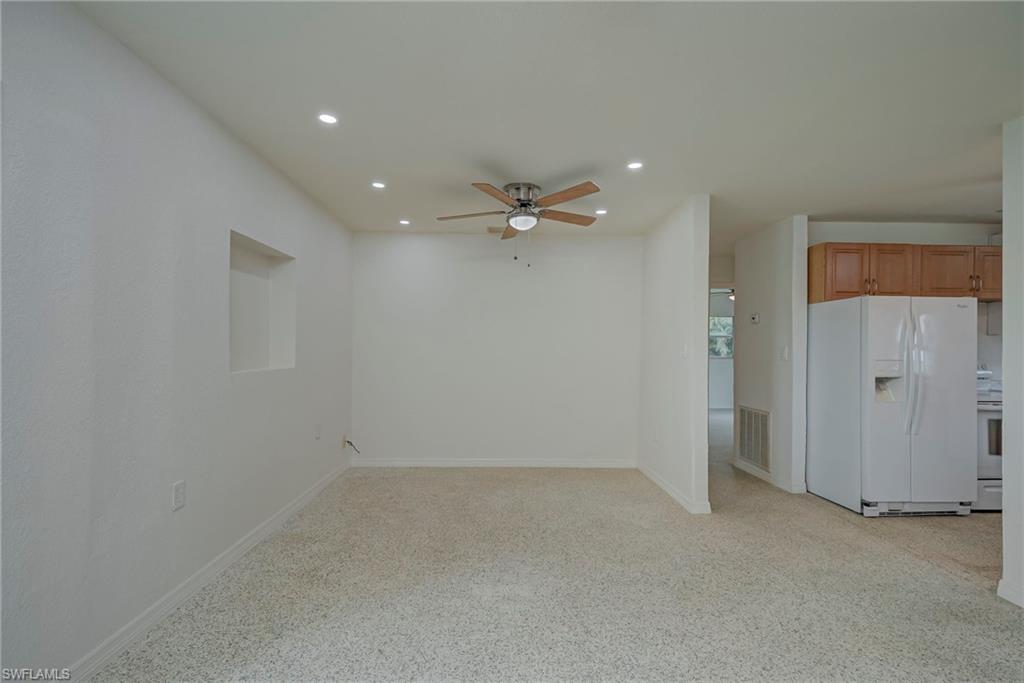 ALABAMA GROVE TERRACE - Residential