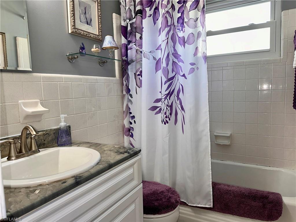 SUBURBAN PARK - Residential