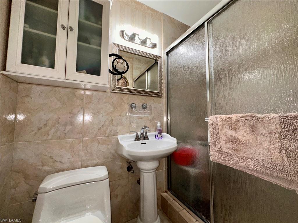 SUBURBAN PARK - Residential