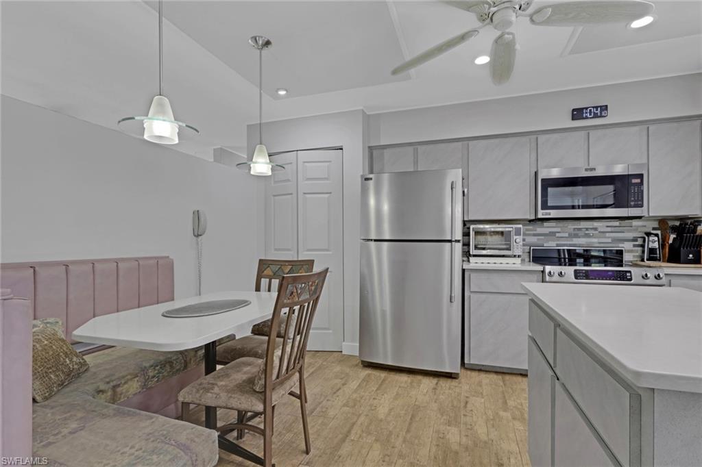 BROOKSIDE - Residential