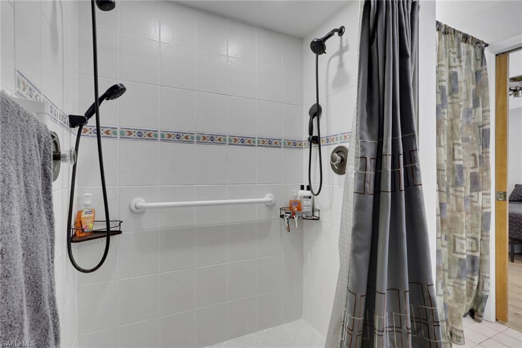 BROOKSIDE - Residential