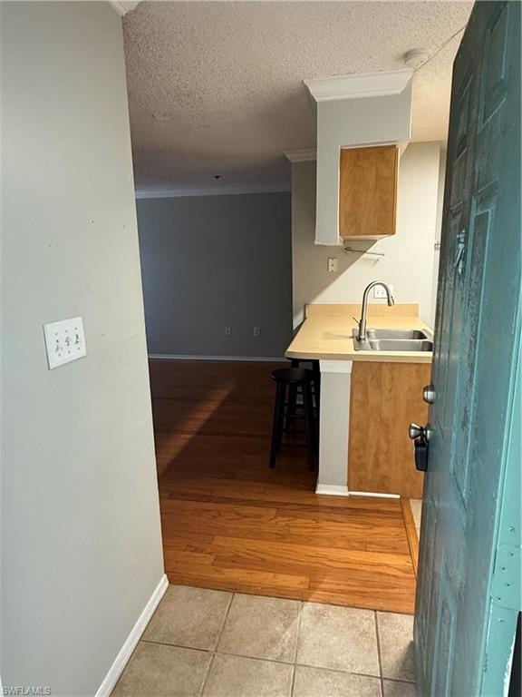 HYDE PARK CONDOMINIUM - Residential