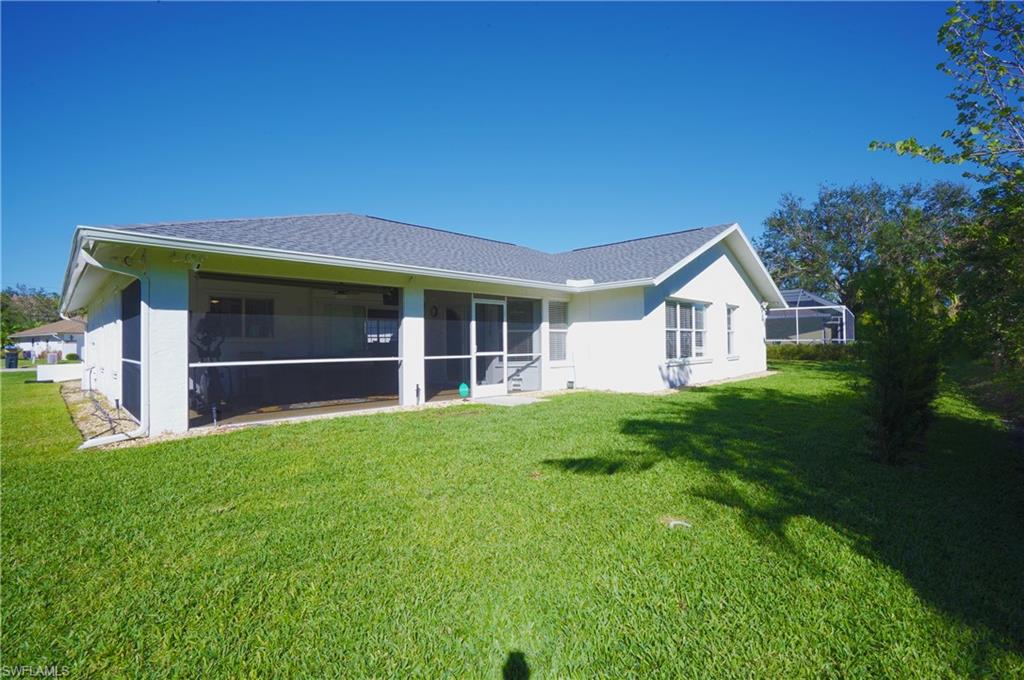 COUNTRY OAKS - Residential