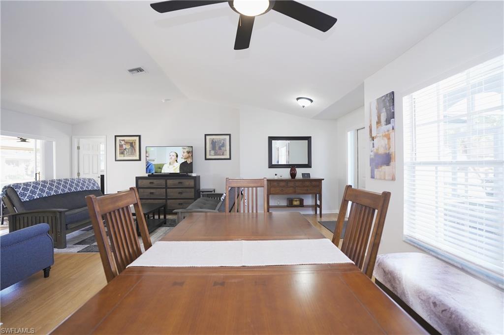 COUNTRY OAKS - Residential