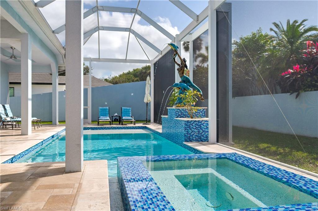 ESTATES - Residential