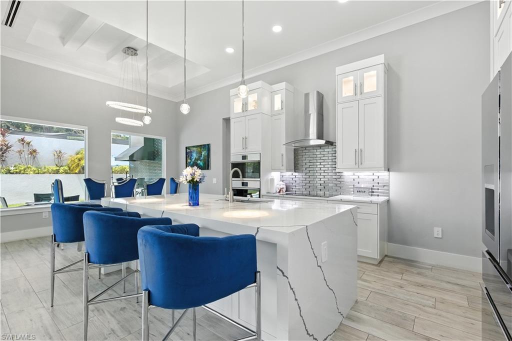 ESTATES - Residential