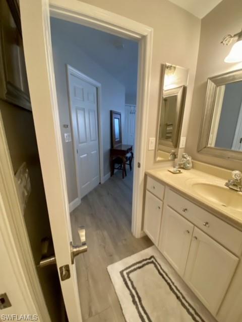 CAPSTAN II CONDO - Residential