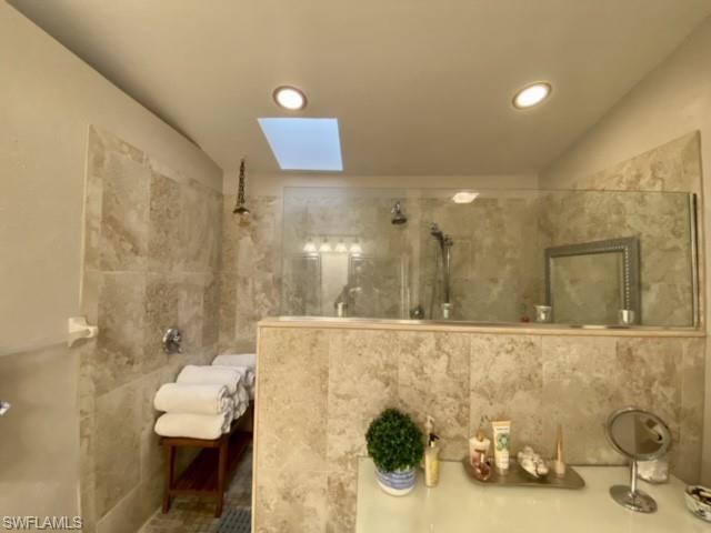 CAPSTAN II CONDO - Residential