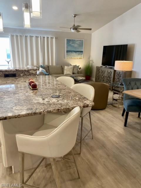 CAPSTAN II CONDO - Residential