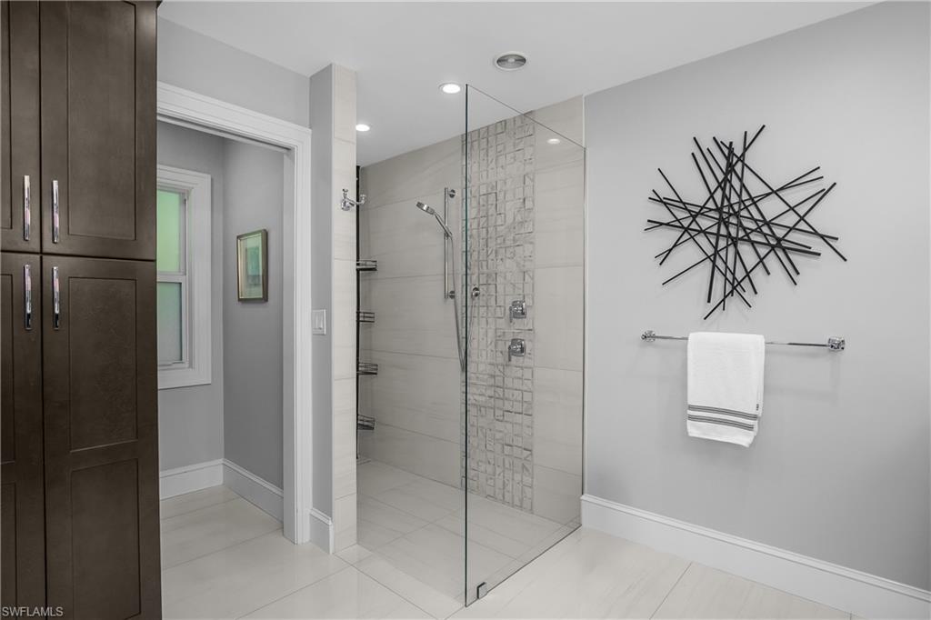 OAKMONT - Residential