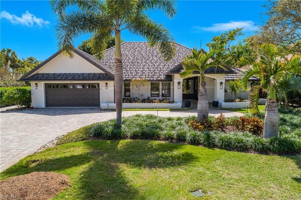 720 SHADOW LAKE LN, NAPLES, FL 34108 - Image a83ca4f56936c5dd2b803ceff6b7d2b8/3202624195