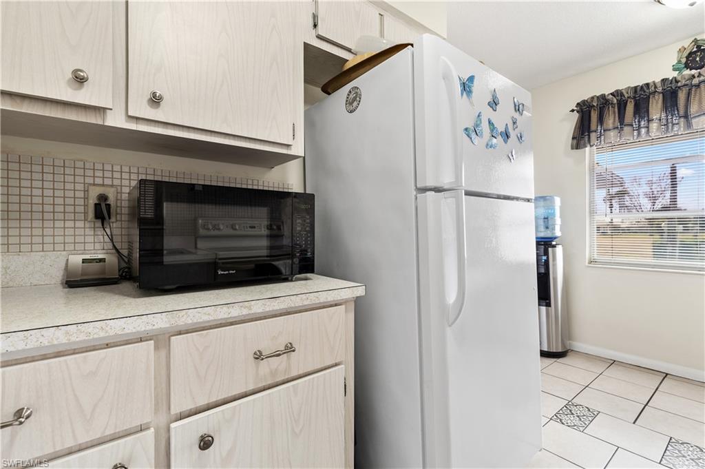 GOLFWOOD CONDO - Residential