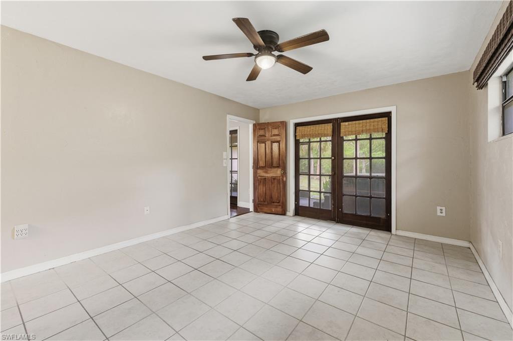 OAKES ESTATES - Land