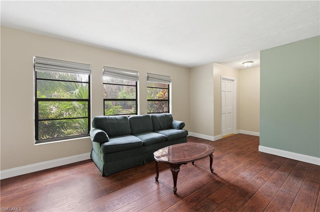 OAKES ESTATES - Land