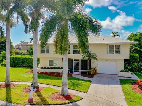 1179 Lighthouse CT MARCO ISLAND FL 34145