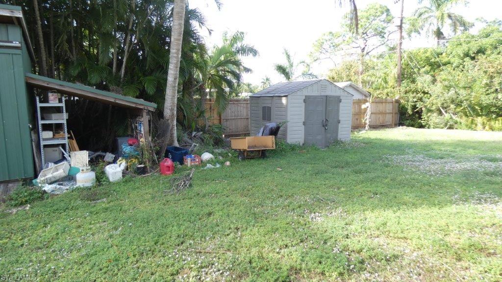 PINE ISLAND CENTER - Residential