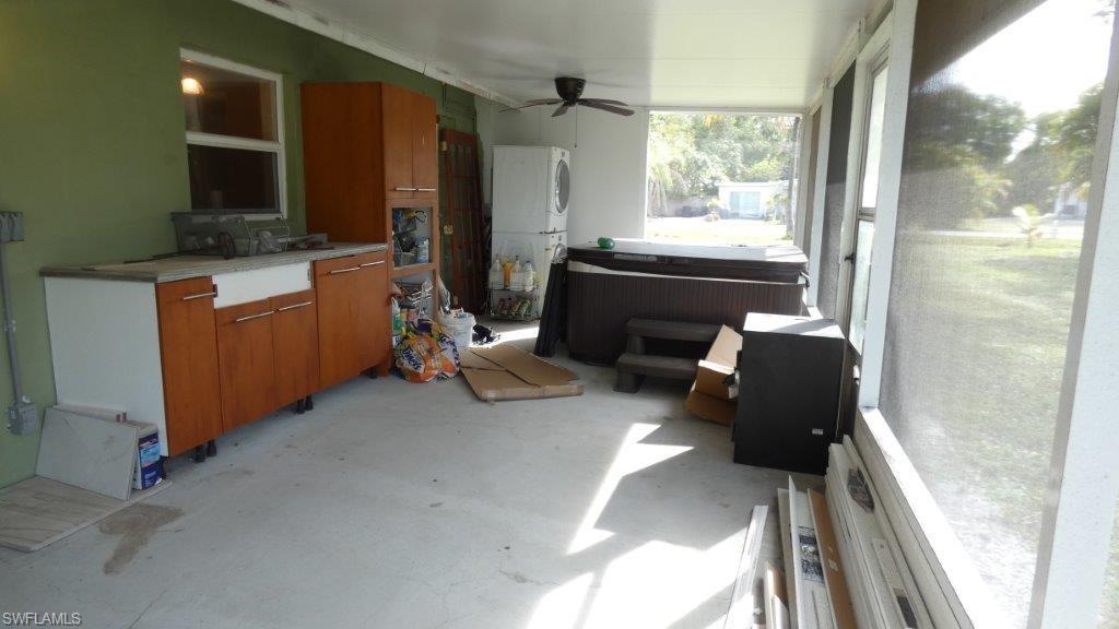 PINE ISLAND CENTER - Residential