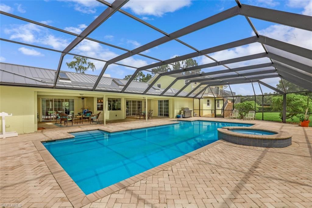 PINE RIDGE - Residential