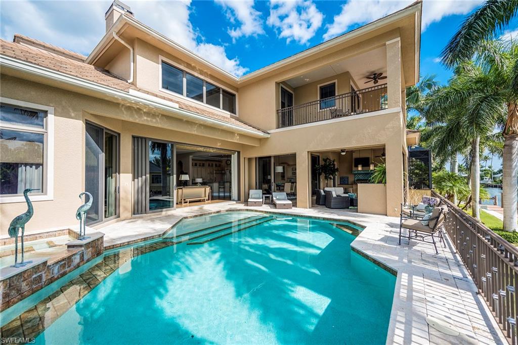 AQUALANE SHORES - Residential