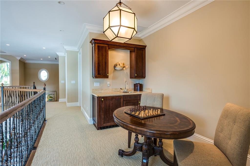 AQUALANE SHORES - Residential