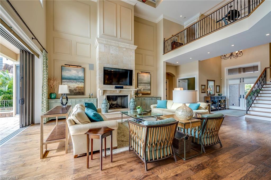 AQUALANE SHORES - Residential