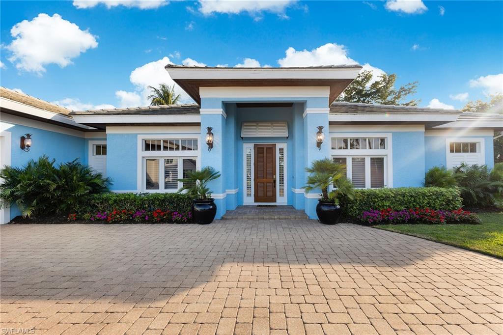 MOORINGS - Residential