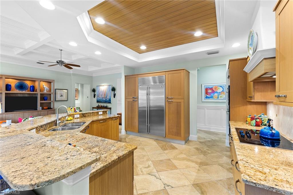 MOORINGS - Residential