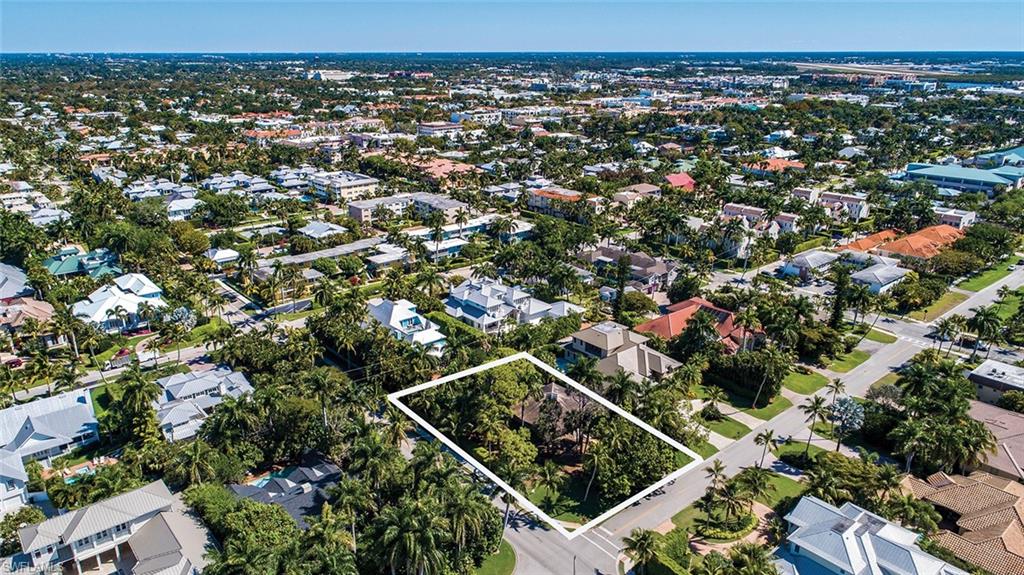 OLDE NAPLES - Residential