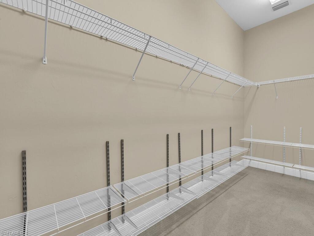 HAMPTON PARK - Residential Lease