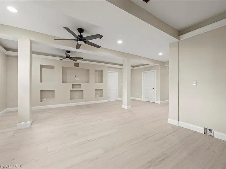 SIESTA ISLES - Residential