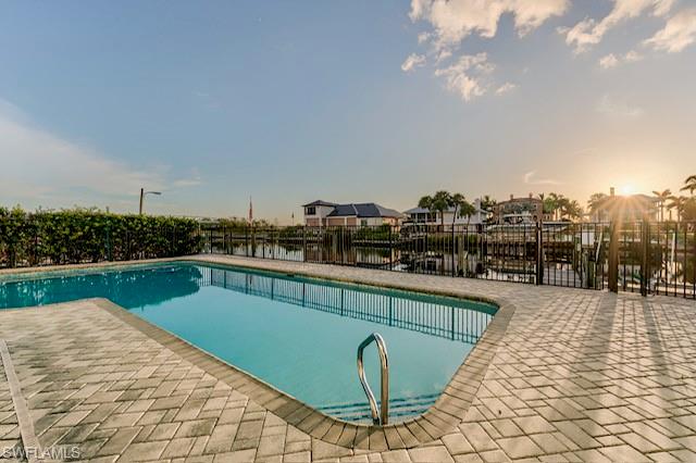 SIESTA ISLES - Residential