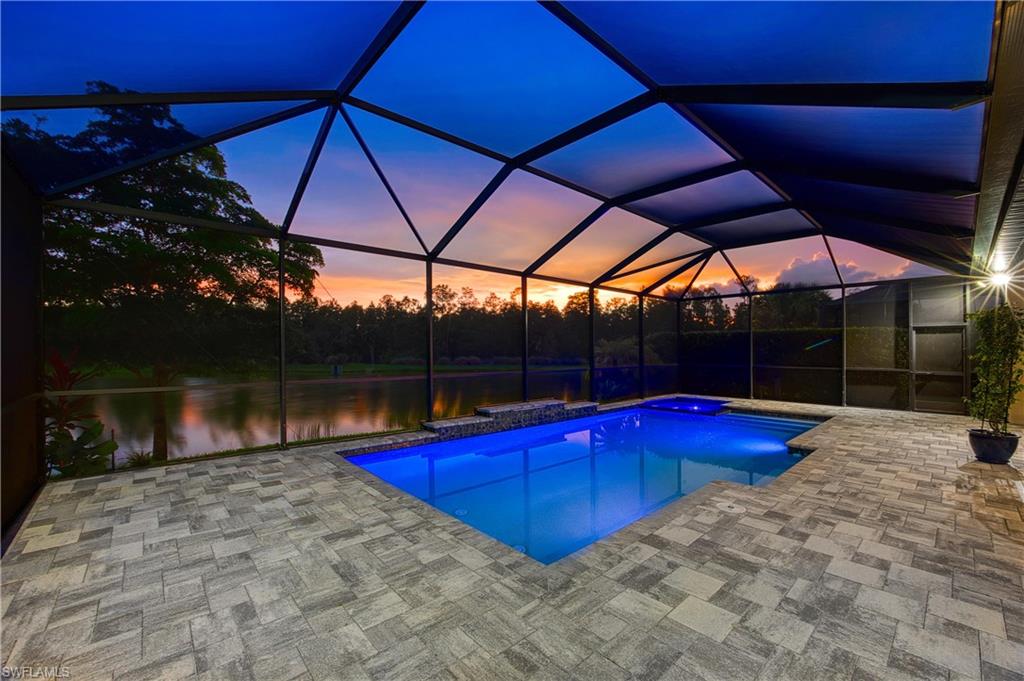 WINDING CYPRESS - Residential