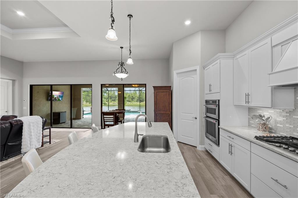 WINDING CYPRESS - Residential