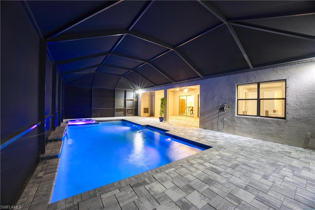 WINDING CYPRESS - Residential