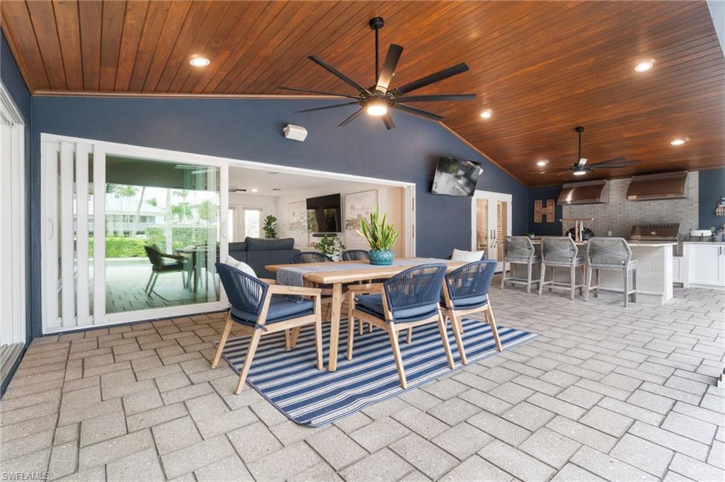 ROYAL HARBOR - Residential