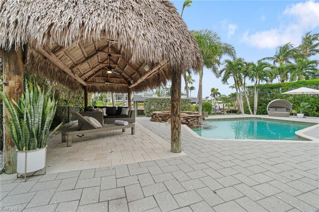 ROYAL HARBOR - Residential