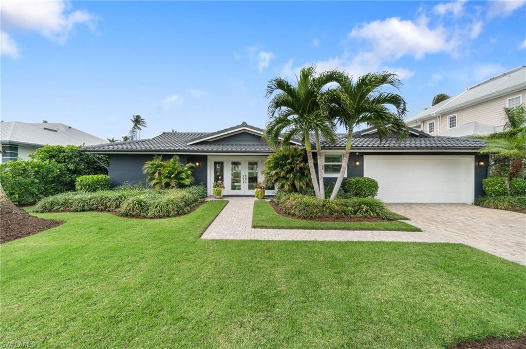 ROYAL HARBOR - Residential