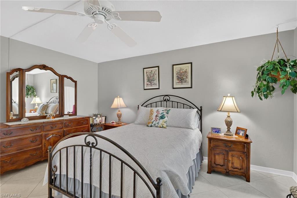 LAKEWOOD VILLAS - Residential