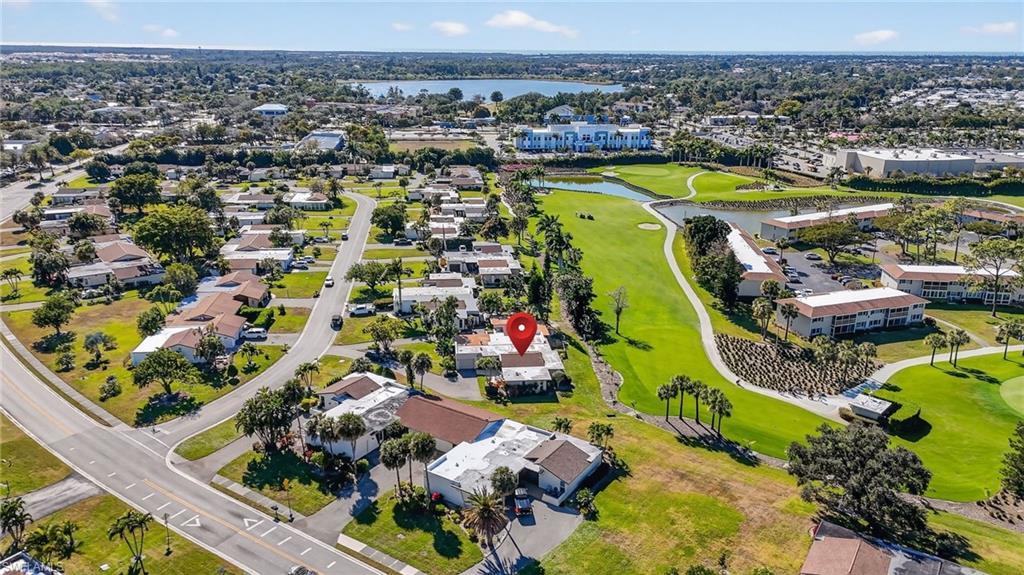 LAKEWOOD VILLAS - Residential