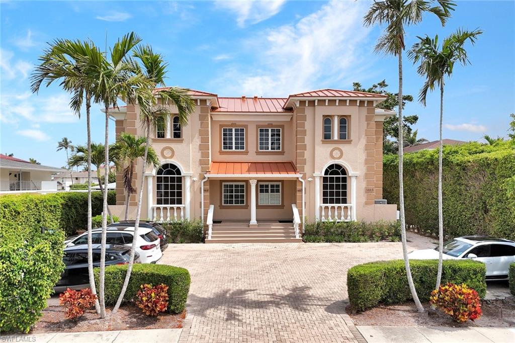 1485 Chesapeake AVE