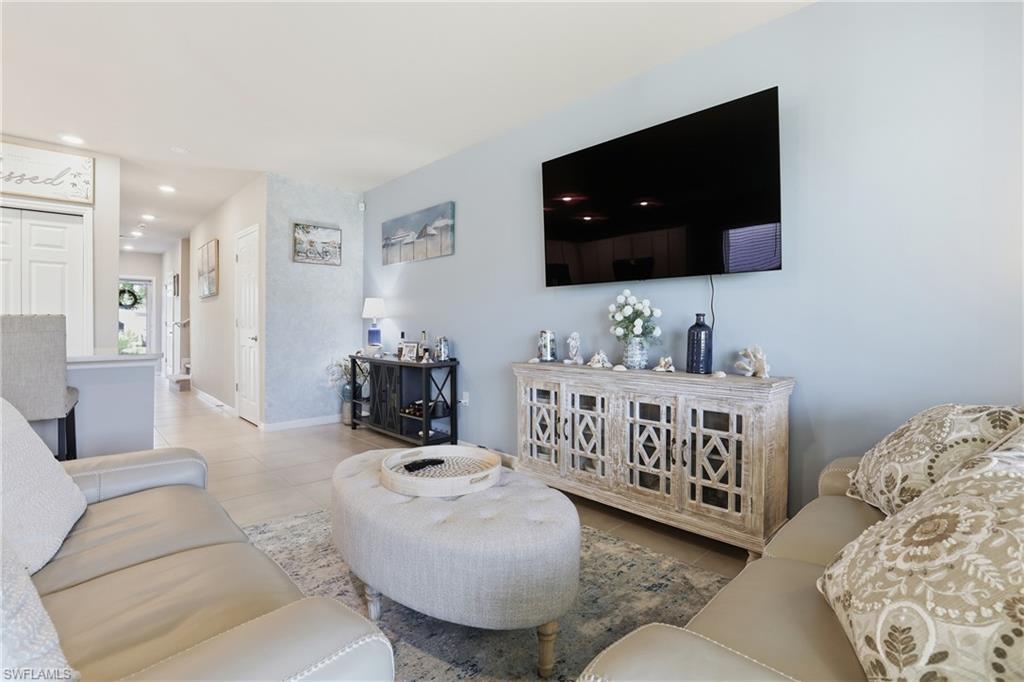 MEADOWOOD - Residential Lease