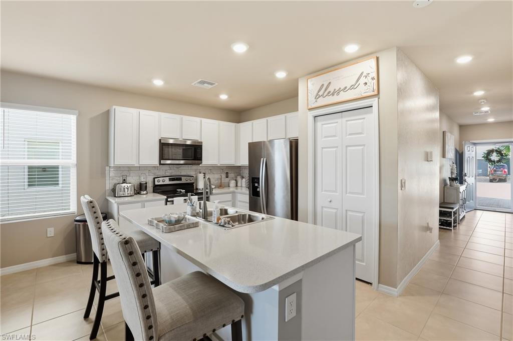 MEADOWOOD - Residential Lease