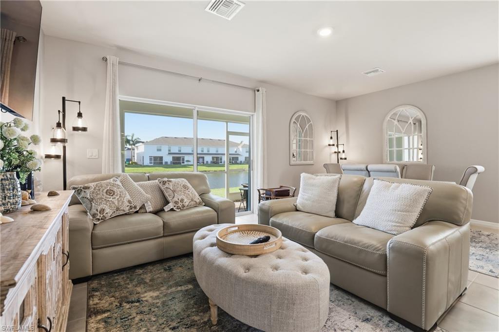 MEADOWOOD - Residential Lease