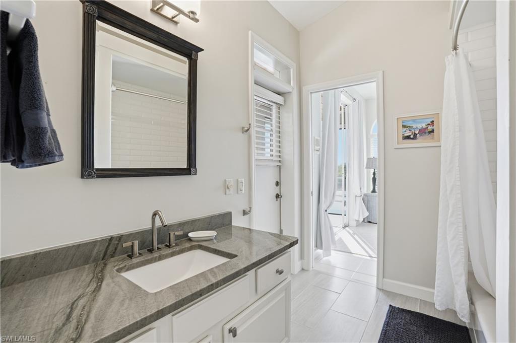 FAIRVIEW ISLES - Residential